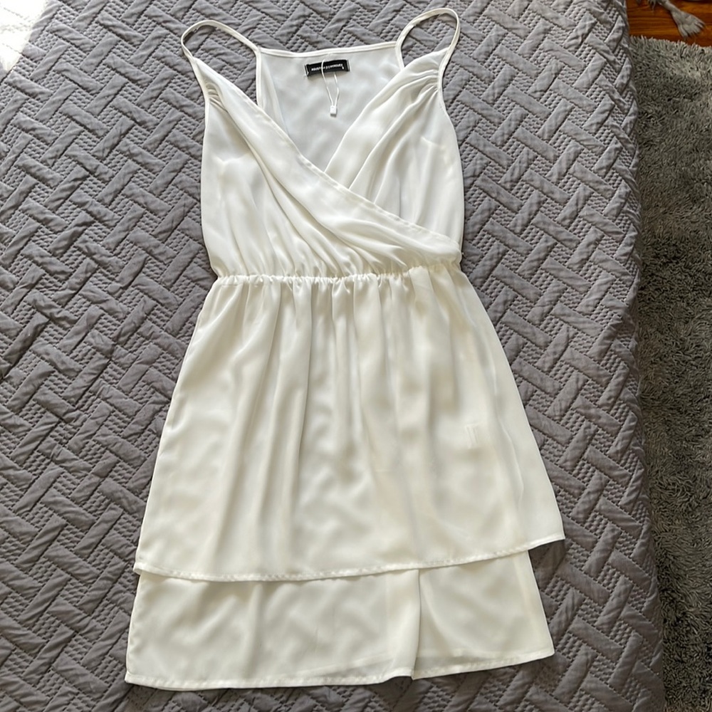 WHITE SHORT DRESS